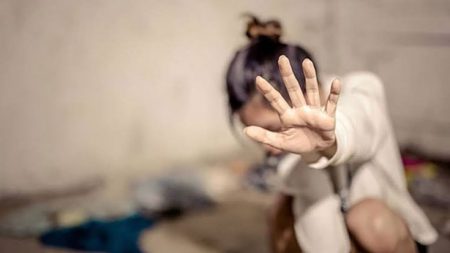 مأساة فتاة من ذوي الهمم.. حكاية 3 ذئاب بشرية متهمين بالتعدي على ضحية المرج