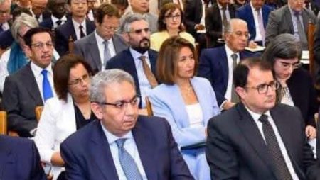 مصر تستعرض فرص الاستثمار في الطاقة وسط مشاركة ليبية رفيعة