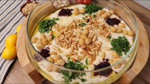 سهلة وبسيطة.. طريقة عمل فتة الحمص