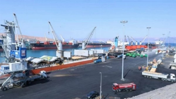 مدير مواني العقبة: لا تأثير على سير العمل بعد اعتراض الصواريخ الإيرانية