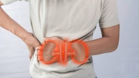 فقاعات البول .. علامات خطيرة تدل على الإصابة بمرض كلوى مزمن