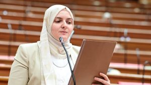 النائبة جيلان أحمد: زيادة الأجور والعلاوات خطوة مهمة لتعزيز الحماية الاجتماعية