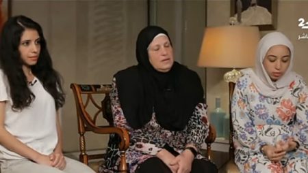 سيدة تروي معاناتها مع زوجها: تعرضت للعنف وتحملت مسئولية أبنائي لسنوات