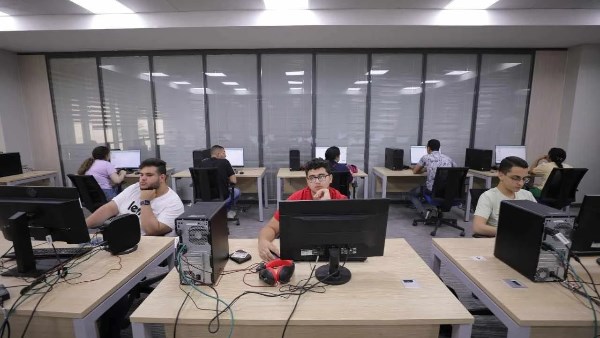 بدء اختبارات القدرات اليوم.. التعليم العالي يوجه رسائل مهمة لطلاب الثانوية العامة
