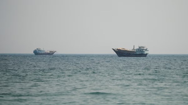 الولايات المتحدة تعلن فرض حصار بحري على إيران اعتبارًا من مساء غدٍ