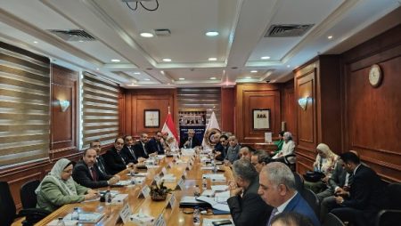 المجلس الأعلى لشئون الدراسات العليا والبحوث يعقد اجتماعه الدوري