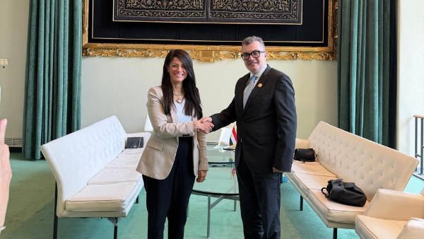 وزير التخطيط يبحث مع الأمينة التنفيذية لـ «الإسكوا» تعزيز التعاون لتمويل التنمية المستدامة