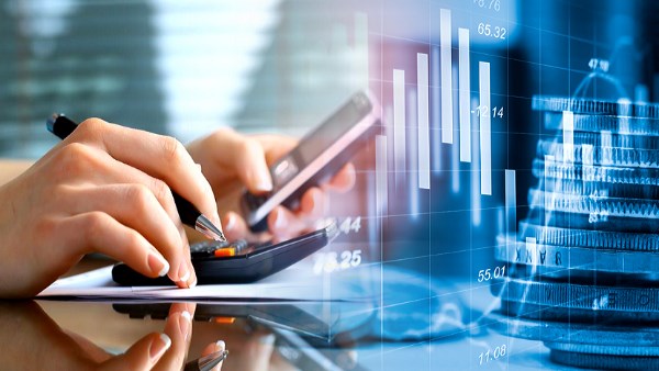 وضع سقف للرسوم والعوائد..مقترحات عاجلة لمواجهة ارتفاع تكلفة التمويل الاستهلاكي