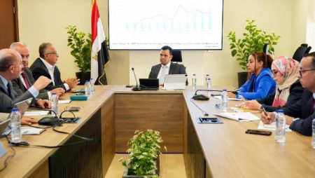 حاتم النواوي: قطاع الصناعات الغذائية يواصل تحقيق معدلات نمو قياسية