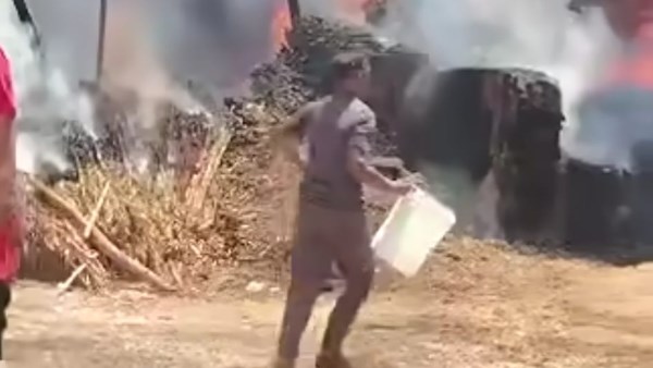 نشوب حريق هائل في قرية شبرا بخوم بالمنوفية