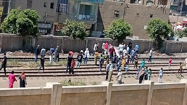 ضحية جديدة للمعابر العشوائية.. مصرع سيدة مجهول الهوية أسفل عجلات قطار «منوف»