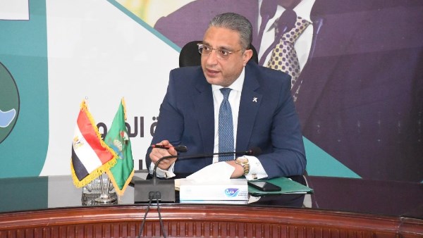 محافظ الجيزة يوجه بتكثيف الحملات لرصد مصادر التلوث وضبط المخالفات البيئية