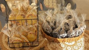 معرض للحرف اليدوية بمدينة طيبة يبرز إبداعات 25 عارضة ويدعم المشروعات الصغيرة