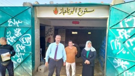 موجز أخبار لوادي الجديد: التموين يفحص شكوى مواطنة بشأن أسطوانات البوتاجاز بالفرافره وحل مشكلة ضعف المياه بقرى درب الأربعين بباريس