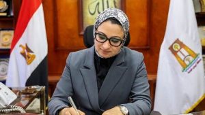 ارتفاع درجات الحرارة.. محافظ الوادي الجديد تصدر قرارا بتنظيم مواعيد عمال النظافة
