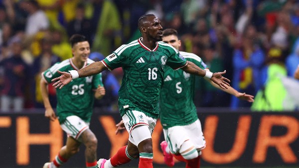 المكسيك تفرض سيطرتها وتتقدّم بثنائية أمام الإكوادور في الشوط الأول من كأس العالم 2026| صور