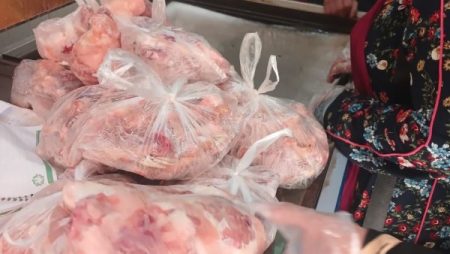 ضبط 1.3 طن لحوم ودواجن مذبوحة خارج المجازر الحكومية بالغربية