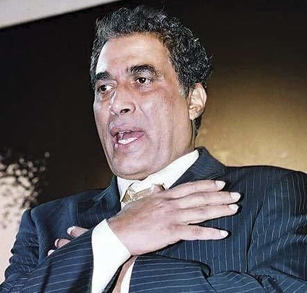 شهيرة : أحمد زكي لم يتزوج إلا هالة فؤاد .. وأعرف جميع علاقاته العاطفية