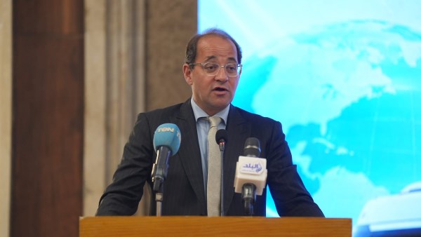 وزراء المالية والنقل والاستثمار يشهدون توقيع اتفاقية «الضمان» بين «الجمارك» و«اتحاد الغرف التجارية»
