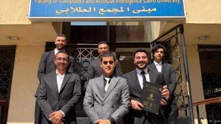 طلاب ذكاء اصطناعي القاهرة يطلقون نظاما للكشف المبكر عن اضطراب التوحد