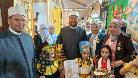 بمبادرة جيل يقرأ.. جناح الأزهر يدشن أولى فعالياته بمعرض مكتبة الإسكندرية