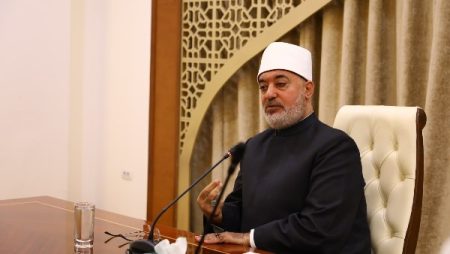 المفتي: أداء الأمانة الإفتائية على أكمل وجه بالفتوى المكتوبة تعكس رسالتنا الوسطية