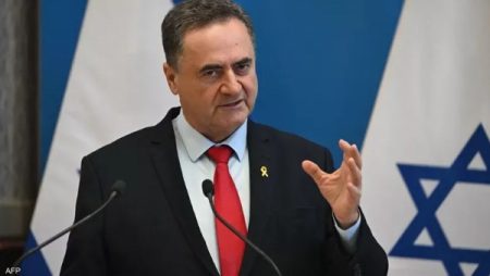 وزير الدفاع الإسرائيلي: لم نطلب إذنًا لدخول لبنان .. وباقون في الجنوب حتى نزع سلاح حزب الله