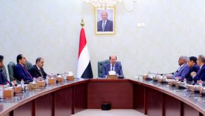 أول رد من الحكومة اليمنية على هجمات قوات التحالف