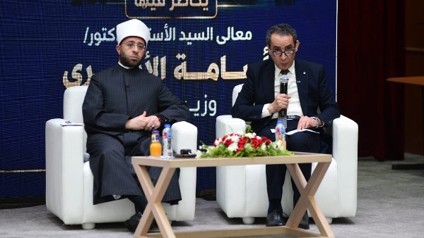 دور الفكر الوسطي في محاربة الشائعات وترسيخ الانتماء الوطني ندوة بصالون جامعة المنصورة
