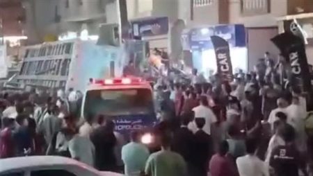 خرج لإنقاذ المرضى فعاد جثمانًا.. كيف خطفت تريلا طبيب الفيوم أمام المستشفى؟