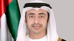 وزير الخارجية الإماراتي والبرتغالي يبحثان هاتفيا العلاقات الثنائية والتطورات الإقليمية