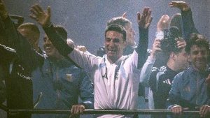 رغم خسارتهم المونديال.. استقبال تاريخي لمنتخب الأرجنتين في بوينس آيرس|صور
