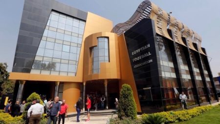 أمير هشام: شوقي غريب ومعتمد جمال أبرز المرشحين لهذين المنصبين