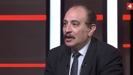 أستاذ علوم سياسية: واشنطن تحكمها سياسة «الرد على الرد» والوسطاء استنفذوا أوراقهم