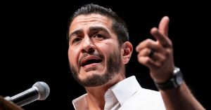 عبد السيد خبير الأوبئة يترشح لعضوية مجلس الشيوخ. ولايته هي كارثة الصحة العامة