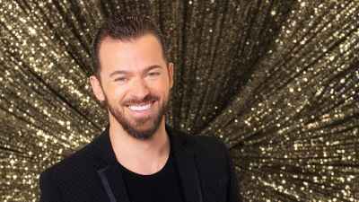 تمت إعادة النظر في تاريخ DWTS الخاص بـ Artem 395