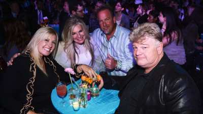 GettyImages-144090565-laura-dan-dotson-darrell-sheets