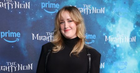 نجمة التسعينات آشلي جونسون تكشف أنها تعرضت للاختطاف تقريبًا أثناء تصوير فيلم “Growing Pains” عندما كانت طفلة