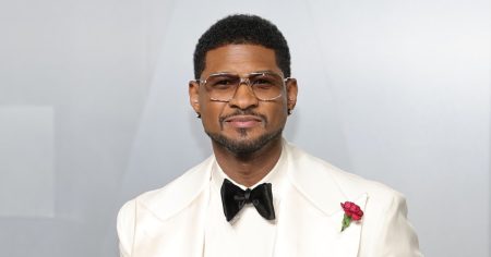 Usher Boots Woman خارج مسرح ناشفيل بعد أن رفض بشكل محرج حركات رقصه المغرية