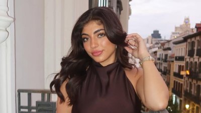 تشارك ميلانيا ابنة تيريزا جوديس عدة اقتباسات غامضة بعد أنباء عن اعتقال الاعتداء