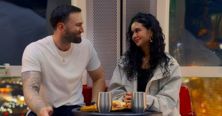 هايلي من The Ultimatum تكشف أنها لم تكن شريكة مع ديفيد بسبب فارق السن بينهما (حصريًا)