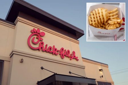 تقدم Chick-fil-A بطاطس وافل مجانية بمناسبة يوم تقدير البقرة – إليك كيفية المطالبة بطلبك