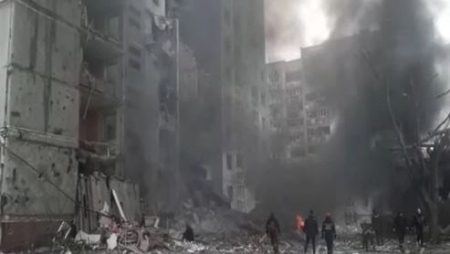 غادروا قبل الشتاء.. سلطات خيرسون الأوكرانية تطالب السكان بالرحيل عن المدينة