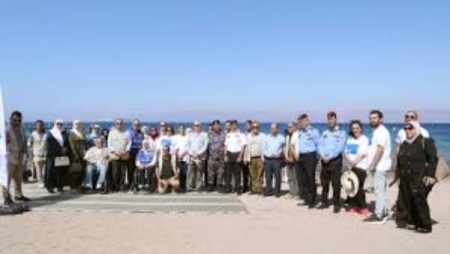 مدينة العقبة شهدت خطوة نوعية بافتتاح أول شاطئ مهيأ لذوي الإعاقة في الأردن
