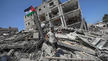 خبير: أولويات المرحلة الثانية في غزة وقف إطلاق النار