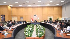 وزير الصناعة: تعزيز المنتج المصري لزيادة التصنيع المحلي ورفع القيمة المضافة