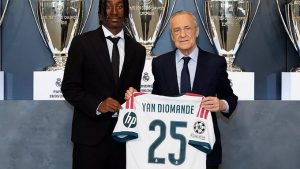 ريال مدريد يقدم لاعبه الجديد يان ديوماندي في حفل بالمدينة الرياضية