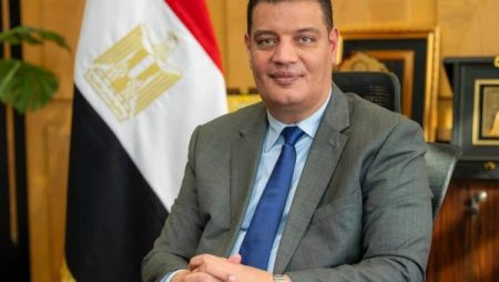 أيمن عبد الموجود متحدثًا رسميًا لوزارة التضامن
