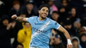 لاعب بارز يستعد لمغادرة توتنهام بسبب عمر مرموش