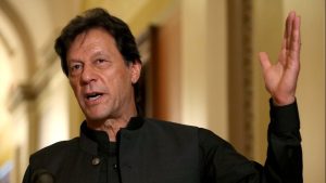 فقد بصره جزئيا.. عودة عمران خان من المستشفى إلى السجن بعد فحص طبي